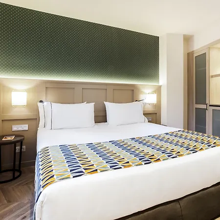 Eurostars Puerta Real Ξενοδοχείο 4*