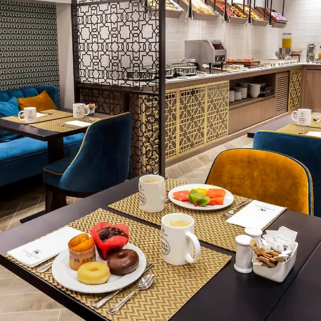 Eurostars Puerta Real 4* Γρανάδα