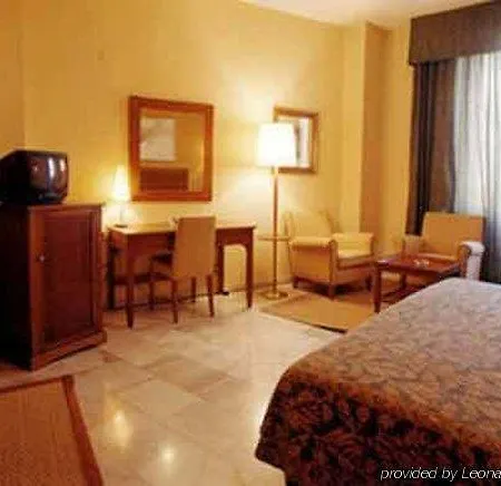 Hotel Eurostars Puerta Real
