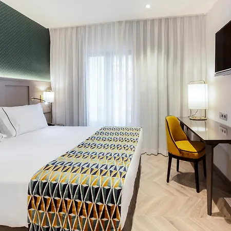 Hotel Eurostars Puerta Real 4*