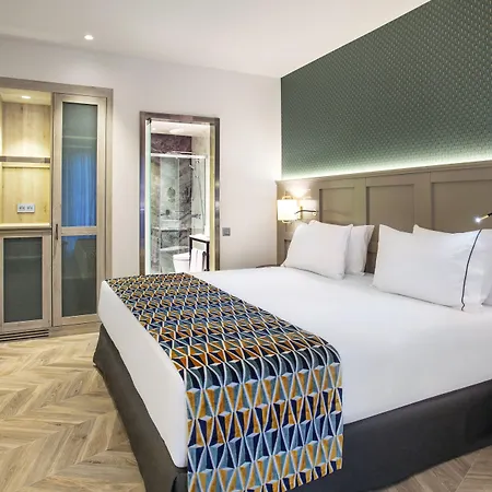 Hotel Eurostars Puerta Real 4*