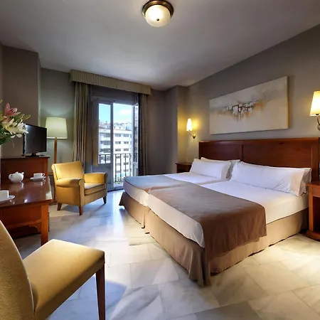 Hotel Eurostars Puerta Real 4*