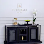 Eurostars Puerta Real Szálloda